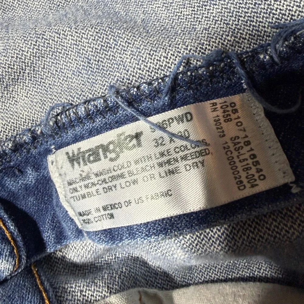 Wrangler 936PWD Cowboy Cut Blue Jeans Mens 32x30 Straight Leg Denim Mexico